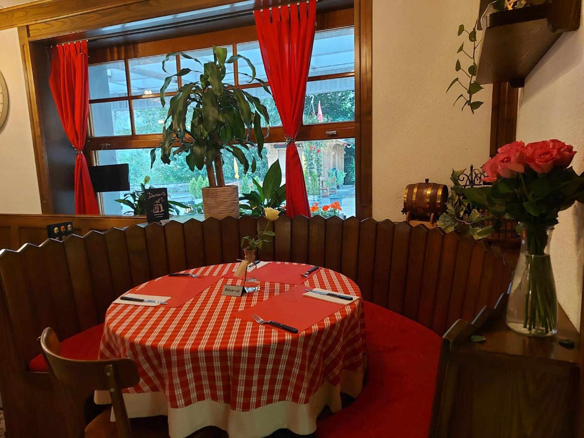 Les Touristes Hotel Chatelard Eksteriør billede